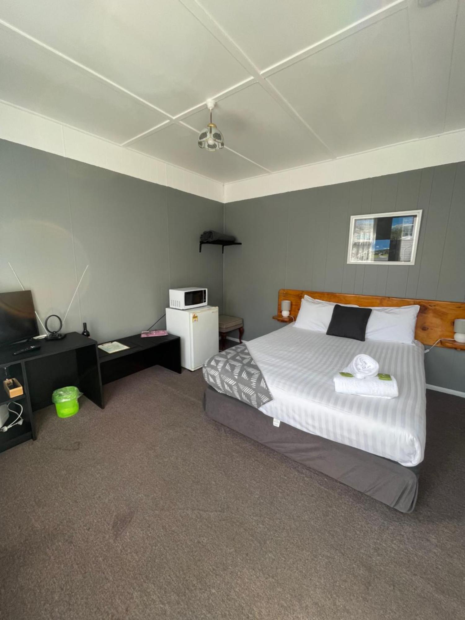 Mountain View Motel Queenstown Extérieur photo