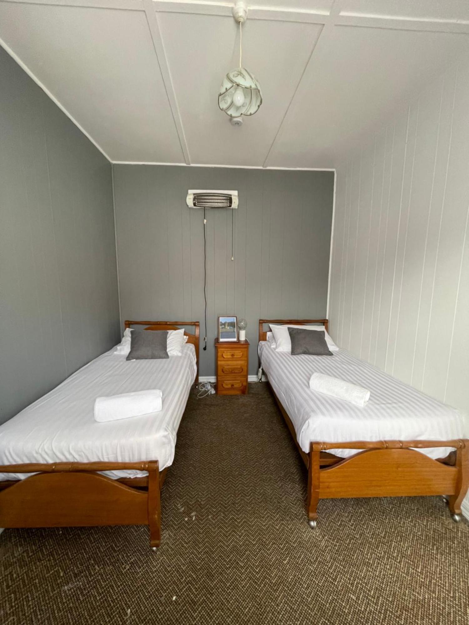 Mountain View Motel Queenstown Extérieur photo